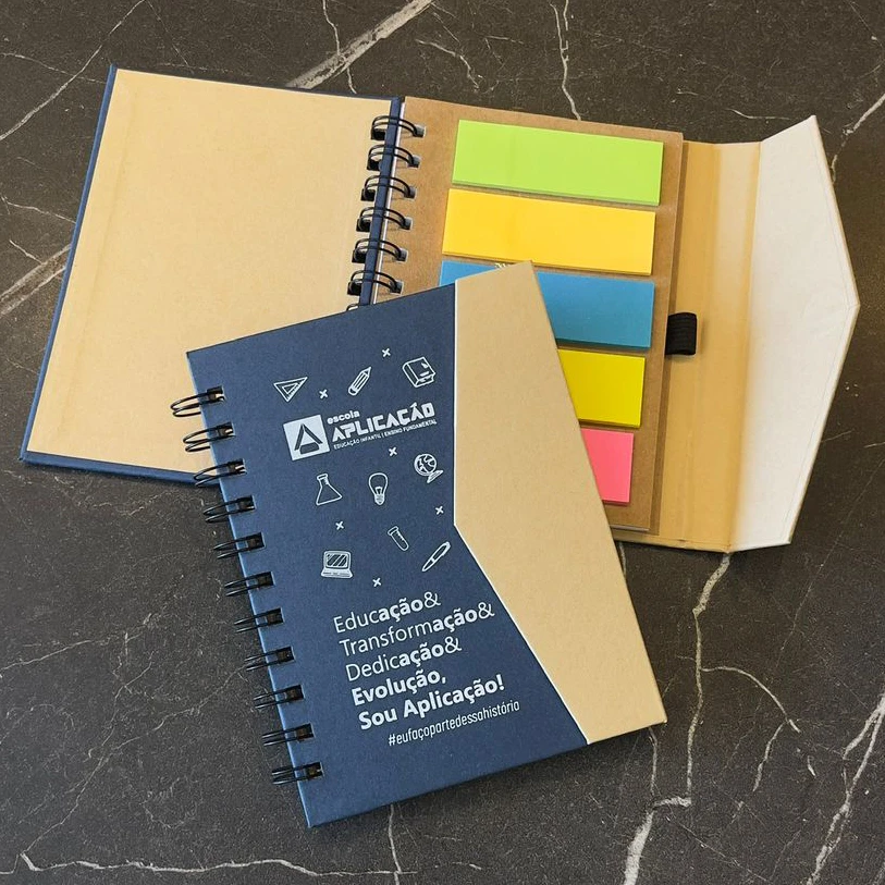 Caderno personalizado com logotipo