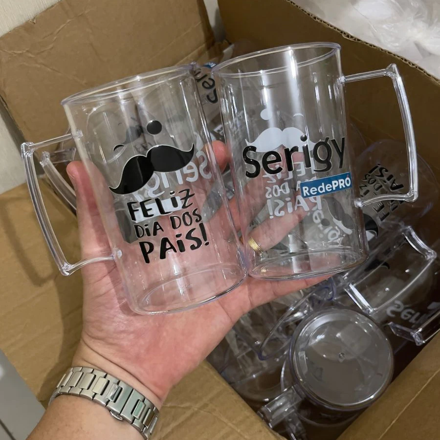 Caneca personalizada de acrilico em Aracajú